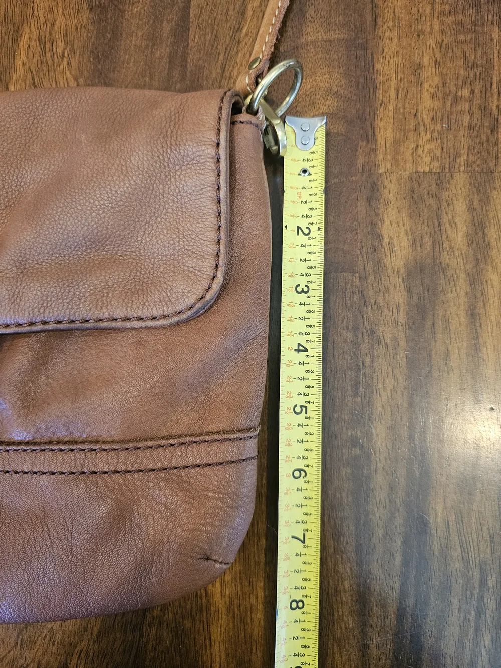 Vintage Fossil pebble leather flap crossbody bag Read Description